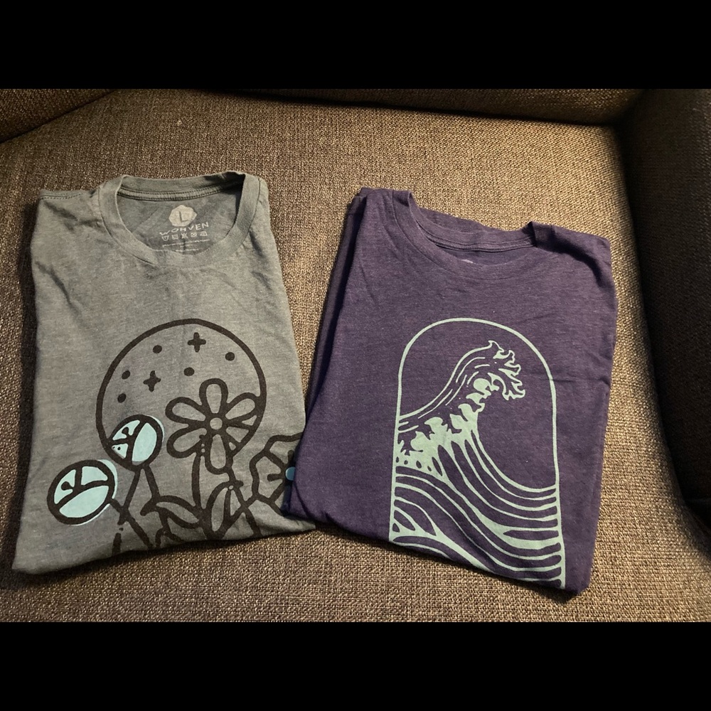 Wohven tshirts, lot of two, size L